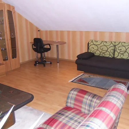 Im Schoenen Appartement